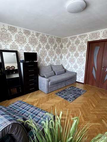 Продаж 3к Квартира Дачна вулиця