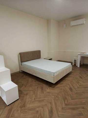 Квартира студії 39кв.м з виходом на закриту терасу