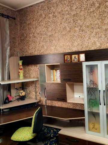 Продам 2к.квартиру с капремонтом,пос.Артёма,ул.Ковтуна 10а,1\2,кирпич,пл.47м2