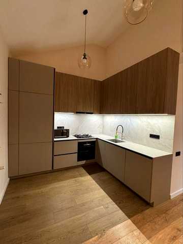 Оренда від власника просторої дворівневої 4-кімнатної квартири (115 м²) у ЖК Family