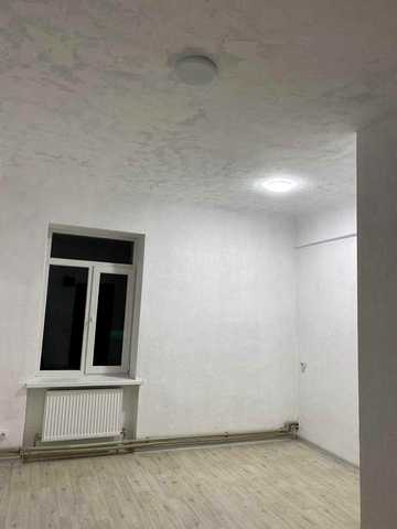 Здам в оренду приміщення по 40м.кв.  під любий вид діяльності.