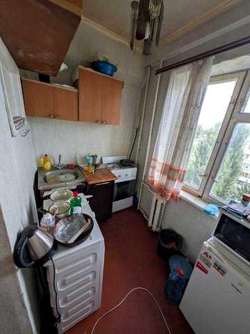 1-к квартира біля метро Лісова (10 хв пішки), вул. Василя Іваниса (Матеюка) 9