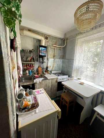 Сдам 2х комнатную квартиру район Варуса