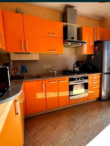 Продам від власника 1 кім-ну кв-ру на  Винниках,м.Львів. 41.4 м.кв.з коморою в підвалі! ЖК Гарантія