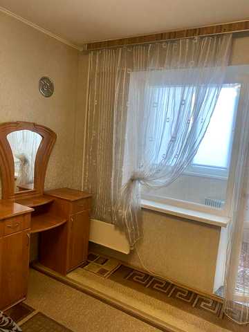 Сдам 2к кв метро Теремки,Республика