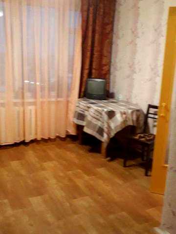 1 квартира  гостинка пр.Науки мас Китаів Голосіівський р-н