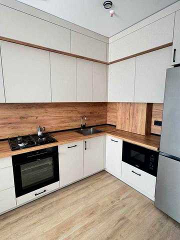 Кришталева 1 ЖК Crystal Avenue, сучасна 1к, є підземний паркінг, є ГАЗ, індивідуальне опалення