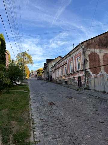 Будинок в центрі міста Чернівці