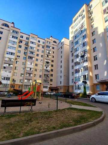 Продаж 2к Квартира Левка Лук’яненка (Ватутіна) вулиця