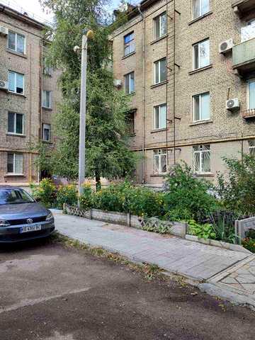 Продается 3-х комн. в центре Соцгорода