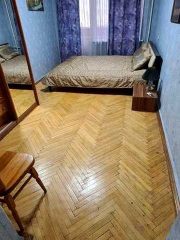 Здається 2-кімнатна квартира по бул. Лесі Українки, 17. Печерськ