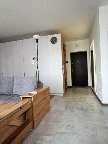 ЖК Варшавський 2. Простора квартира з ремонтом 50 м2