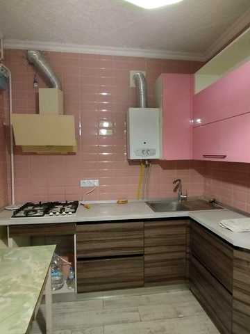 Сдам 2 к.кв., Центр Черноморска.