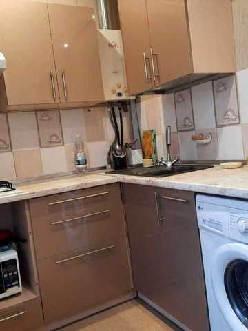 Продам 2к.квартиру,капремонт,мебель,техника,ул.Ковтуна 10а (405361)