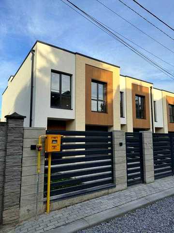 ПРОДАЖ таунів у с.Зимна Вода 135м2, 2.5 сот, ЦЕНТРАЛЬНА вода, ВСІ комунікації