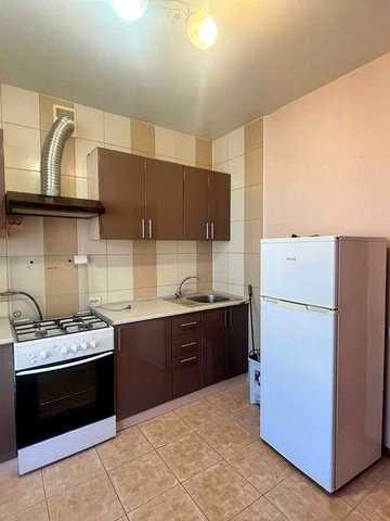 (5) Продам 2к квартиру на вул.О.Антонова 9793