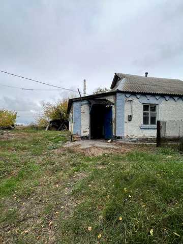 Ексклюзив. Продам цегляний будинок в селі Узинської ОТГ