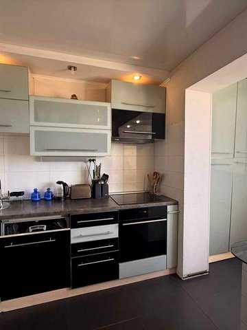 Продаж без % 2х кімн.кв.вул.Героїв Дніпра 23,Метро 10хв