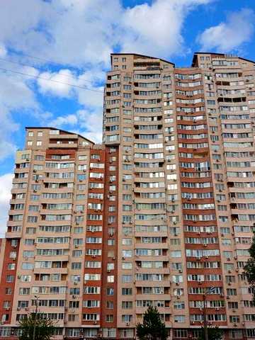Аренда 1-комнатной квартиры Харьковское шоссе 17-а метро Позняки 15 минут