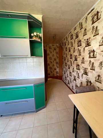 Аренда 2х к.кв Алексеевка Ахсарова, 25