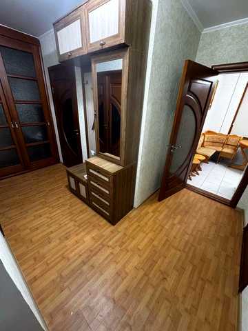 Продам двокімнатну квартиру
