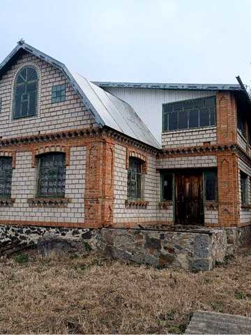Продається будинок у селі  Юзвин (Некрасове)