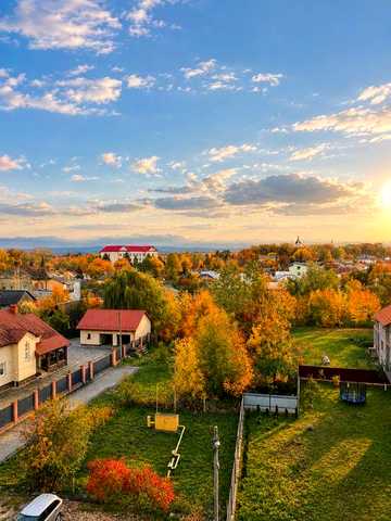 Продається дворівнева квартира