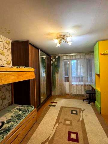 Оренда 2кім квартири по вул.Володимирська з індив.опаленням