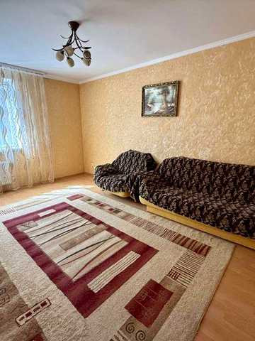 Здається 2 кімнатна новобудова вул.Відінська