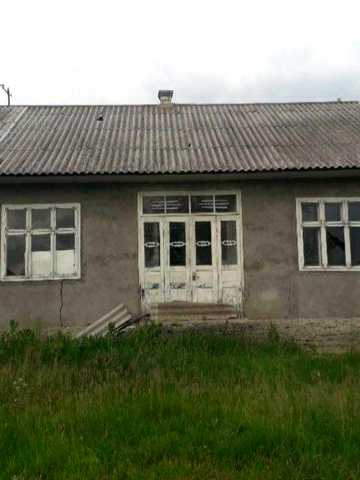 Продам будинок в селі Долиняни