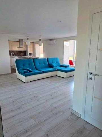 ВІД ВЛАСНИКА! Простора 3-кімнатна квартира 120 м² у центрі Черкас