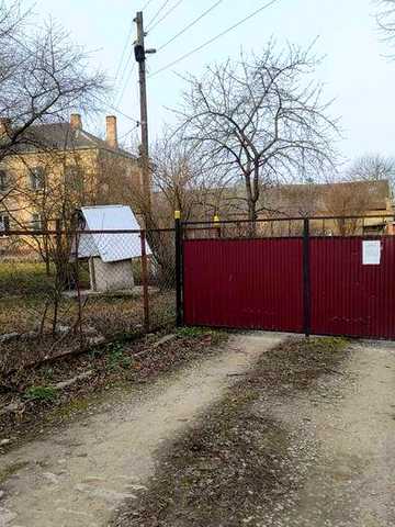 Продається простора 5-кімнатна квартира в центрі Камʼянець Подільскій