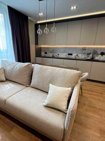 Оренда | 2-кімнатна квартира | 65 м² | ЖК «Варшавський Плюс» | 20 поверх | 2 санвузли | Кухня-вітальня | Генератор