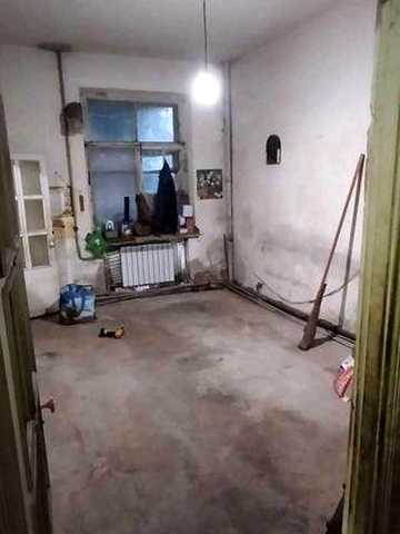 Продам двокімнатну квартиру 35.5 м² на вул. Придніпровській, 3 (район Клинчик)