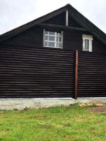 Продаж дерев’яного будинку з ділянкою 11,7 соток