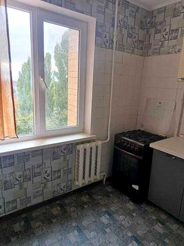 Здається 3-кімнатна квартира на вулиці Марсельська