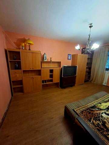 Продам 1-к.квартиру, Центр, ул.Космическая, метро Научная