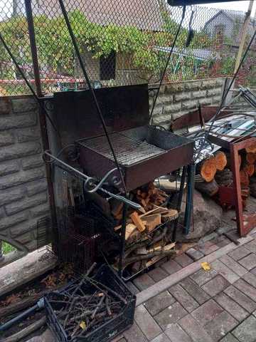 Будинок в с.Солов'їна Роща.Сім'ї