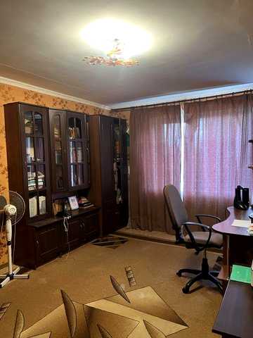 Продаю двохкімнатну квартиру