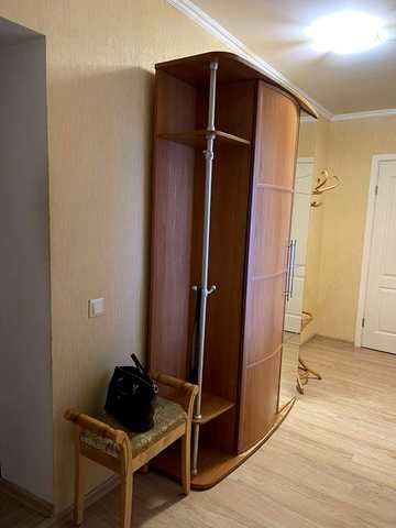 здам в оренду двокімнатну квартиру на Вадатурського 1/1 в Одесі