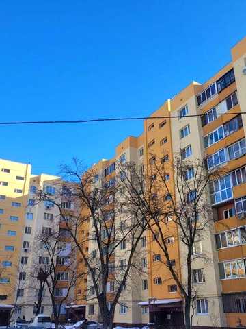 Здається 1 кiмн кв без посередникiв. Оболонь