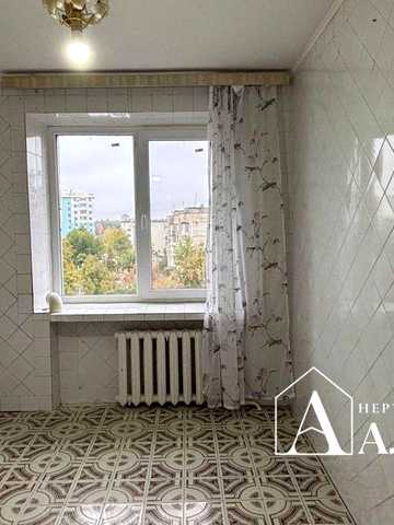 Продам 2-кімнатну квартиру з хорошим плануванням