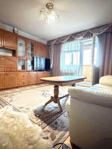 Продаж 3к квартири 81.5 кв. м на вул. Івана Пулюя 1