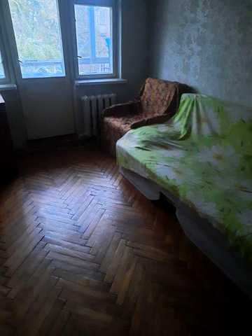 Двохкімнатна квартира на Митниці