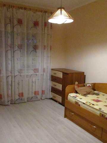 Квартира для великої родини. вул. Милославська, 8