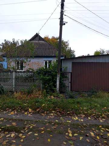 Продажа дома с земельным участком.