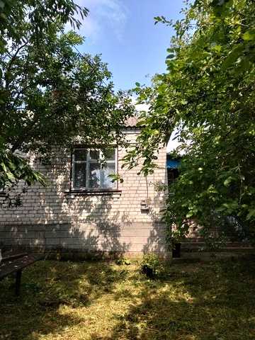 Продається добротний будинок