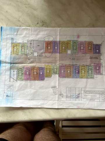 Продаж переуступка паркомісця м львів вул трускавецька  в будинку ном є за континентом. Здача будинку в кінці цього року. Метраж 18 кв метр. Зручна ло