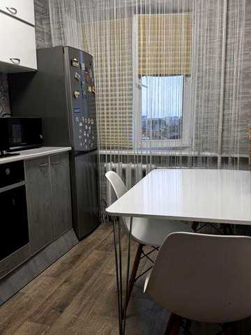 Сдам 2 ком.кв.на Калиновой,Левый берег