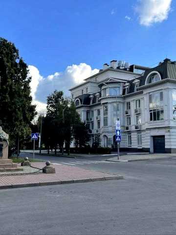Продаж преміальної квартири в ЖК «Парковий» | історичний центр | паркова зона | 90 м² | дизайнерський ремонт ЖК Парковий
